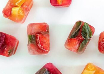 Wellhealthorganic.com: Amazing Beauty Tips Of Ice Cube Will Make You Beautiful And Young