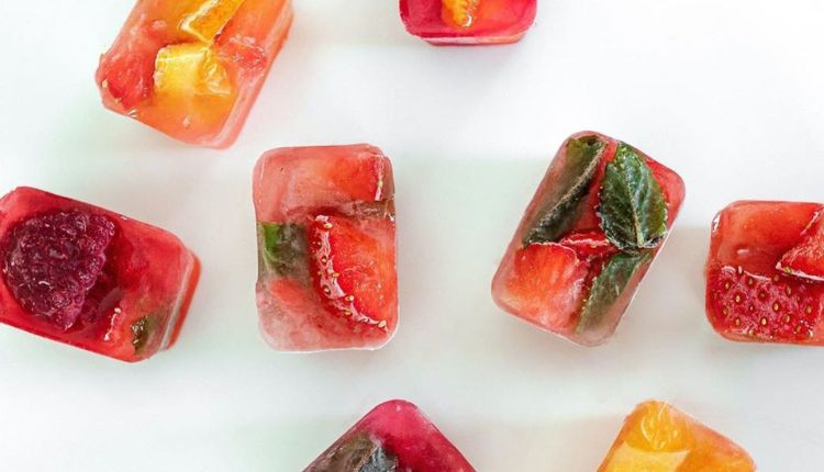 Wellhealthorganic.com: Amazing Beauty Tips Of Ice Cube Will Make You Beautiful And Young