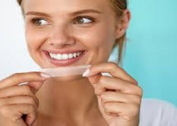 PAP Teeth Whitening Strips in Refreshing Mint Flavor with New Formula